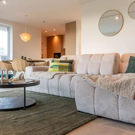 Sensational Brand New Duplex For 4 Ostend