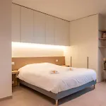 Sensational Brand New Duplex For 4 *