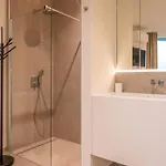 Sensational Brand New Duplex For 4 *