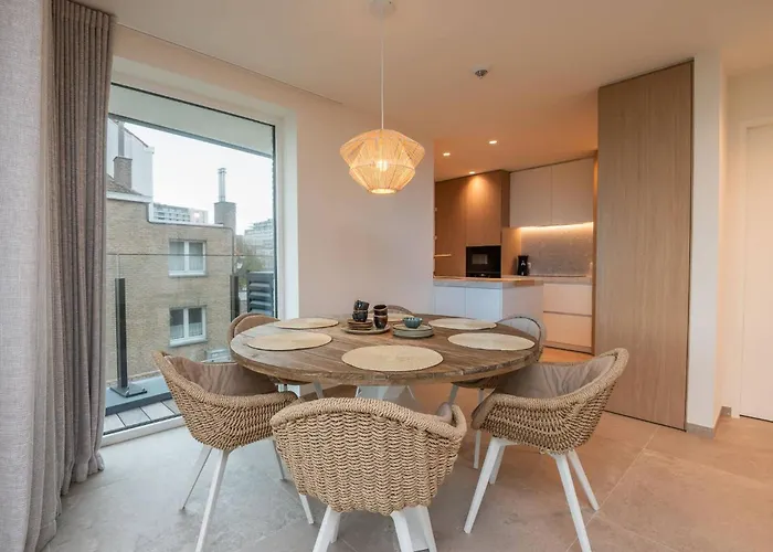 Sensational Brand New Duplex For 4 *