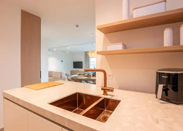 Apartment Sensational Brand New Duplex For 4 *